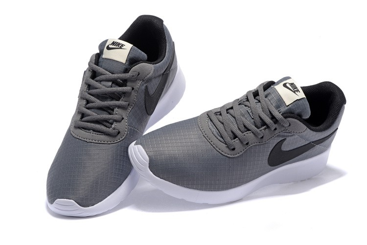 nike tanjun pas cher